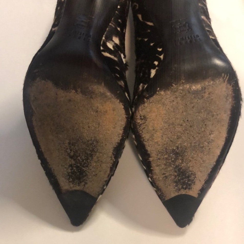 Stuart Weitzman Pony Hair Stilettos size 8 - Picture 4 of 6